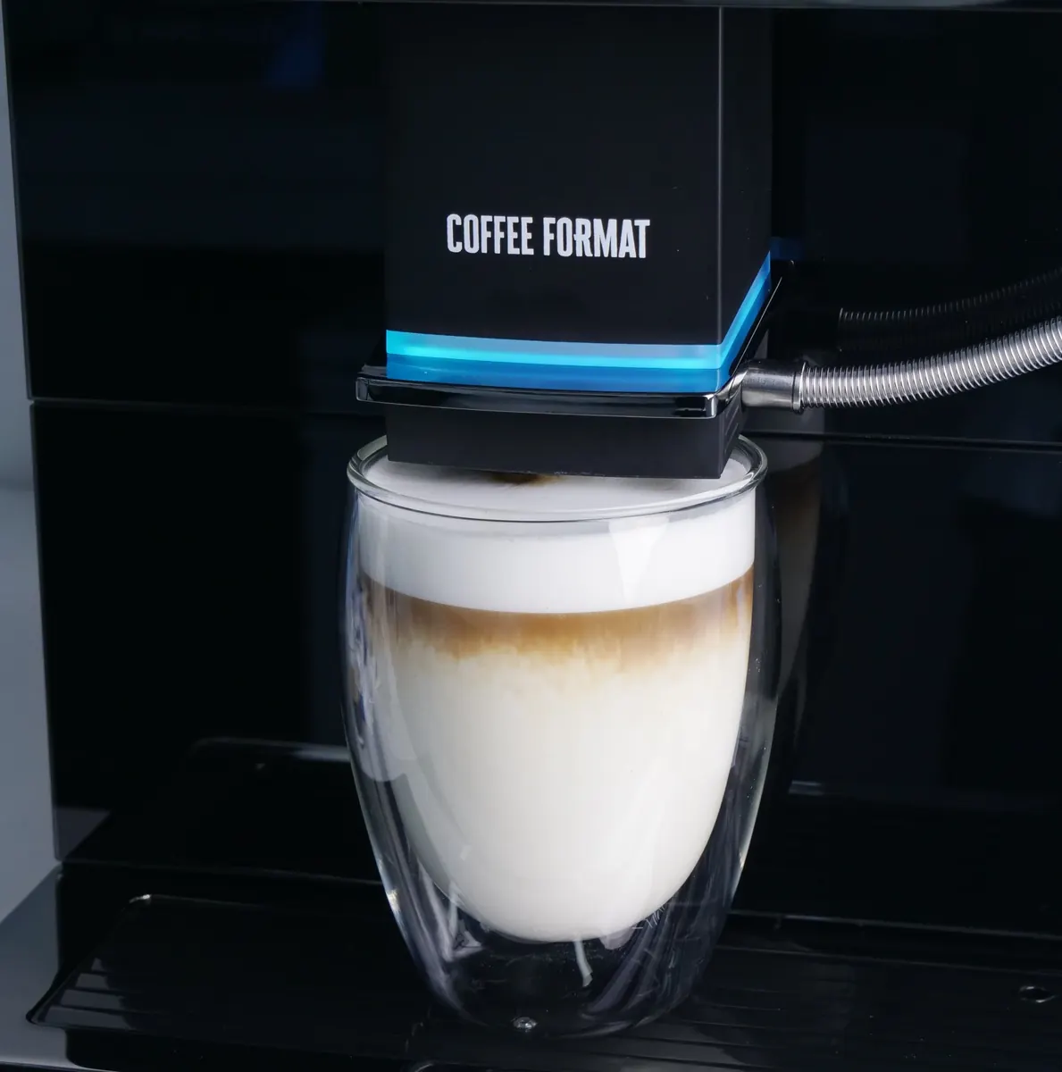 Coffee Format SEED – latte macchiato